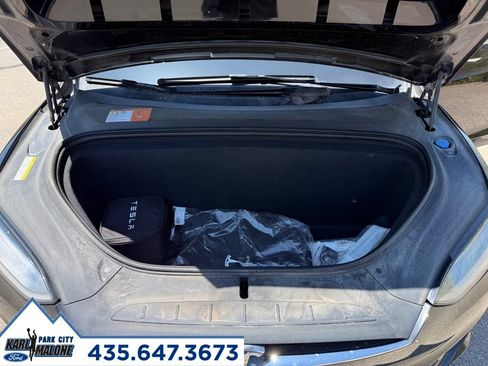 Used 2016 Tesla Model X 90D AWD/4WD image 45
