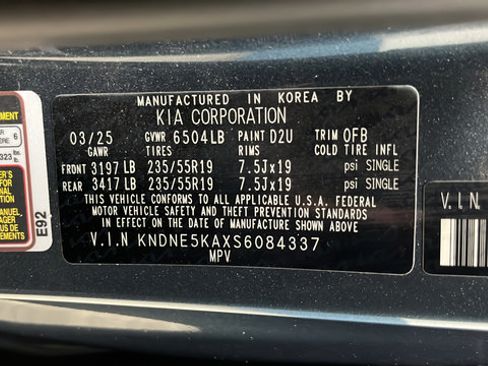 Used 2025 Kia Carnival SX Prestige FWD image 29