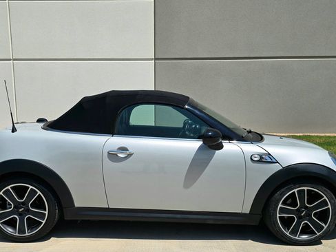 Used 2013 MINI Cooper Roadster S FWD image 8