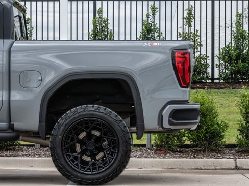 Used 2024 GMC Sierra 1500 Elevation w/ Preferred Package AWD/4WD image 47