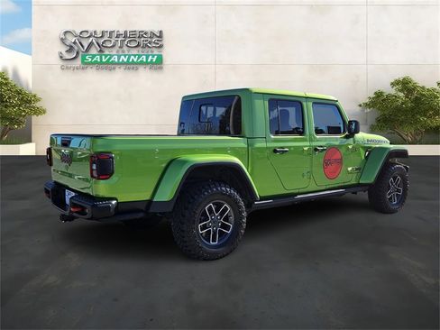 New 2025 Jeep Gladiator Mojave image 5