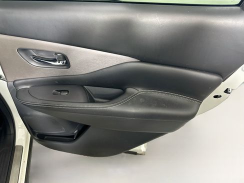 Used 2023 Nissan Murano SV w/ SV Midnight Edition Package FWD image 27