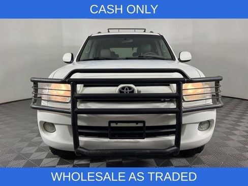 Used 2007 Toyota Sequoia SR5 image 3