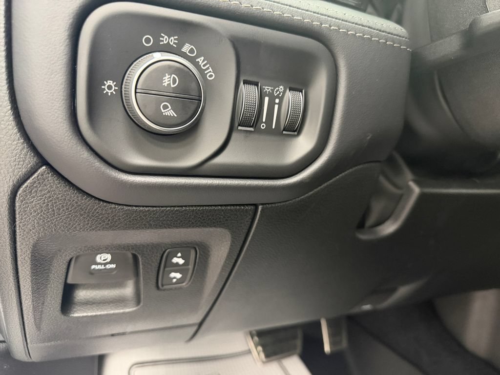 New 2026 RAM 1500 RHO w/ RHO Level 1 Equipment Group AWD/4WD image 18