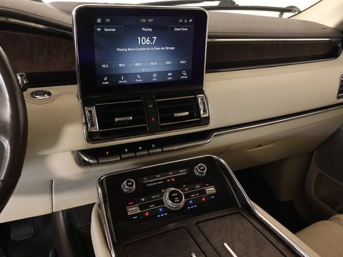 Used 2020 Lincoln Navigator Reserve w/ Luxury Package AWD/4WD image 5