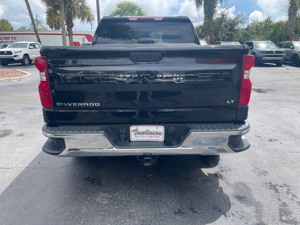 Used 2025 Chevrolet Silverado 1500 LT RWD image 4
