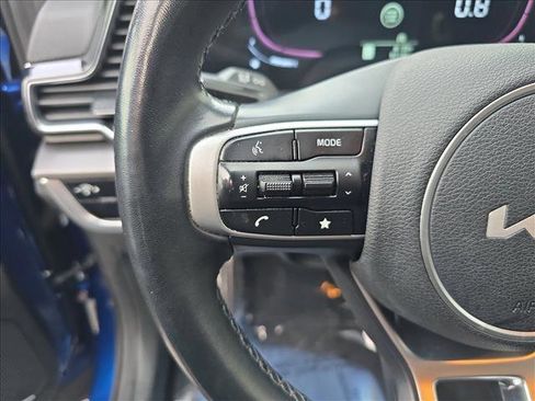 Used 2023 Kia Sportage EX image 16
