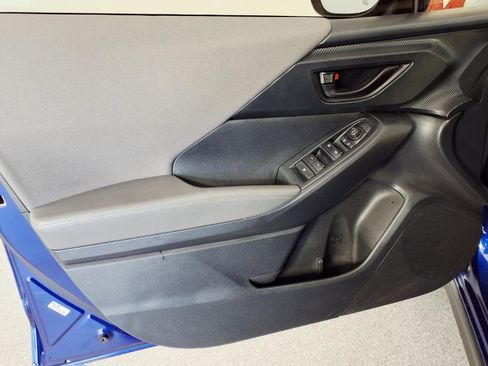 Certified 2025 Subaru Crosstrek 2.0i Premium image 25