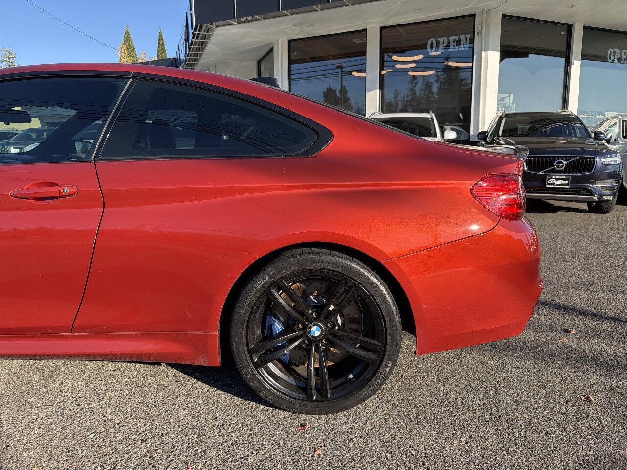 Used 2015 BMW M4 Coupe RWD image 4
