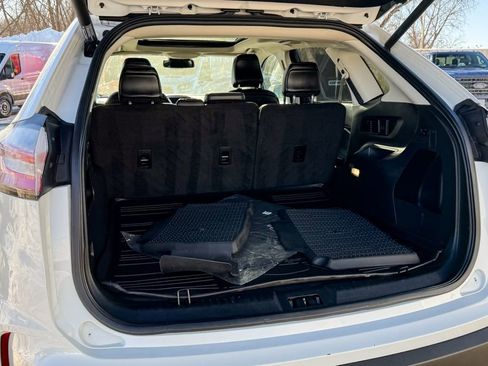Certified 2022 Ford Edge SEL w/ Convenience Package AWD/4WD image 19