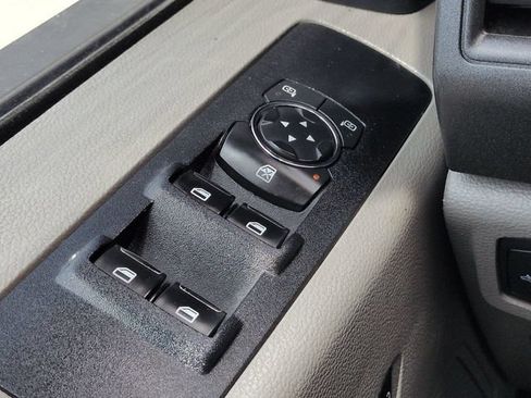 Used 2021 Ford F250 XL w/ Power Equipment Group AWD/4WD image 21