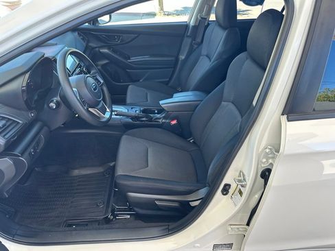 Used 2021 Subaru Crosstrek 2.0i AWD/4WD image 17