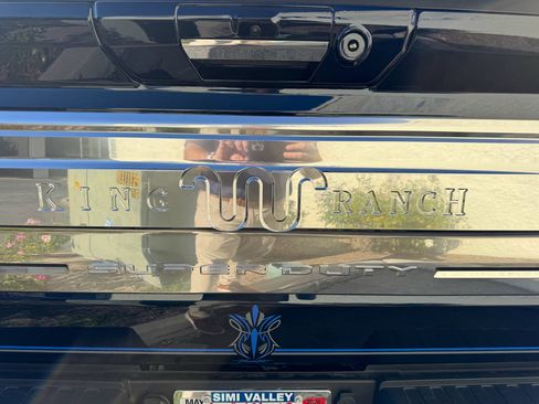 Used 2024 Ford F250 King Ranch w/ Chrome Package AWD/4WD image 10