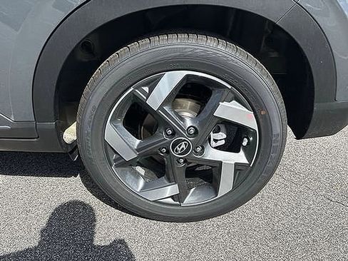 Used 2026 Hyundai Venue SEL image 43