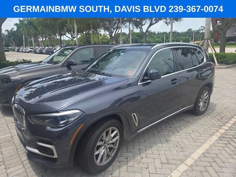 Used 2022 BMW X5 sDrive40i w/ Luxury Seating Package RWD image 4