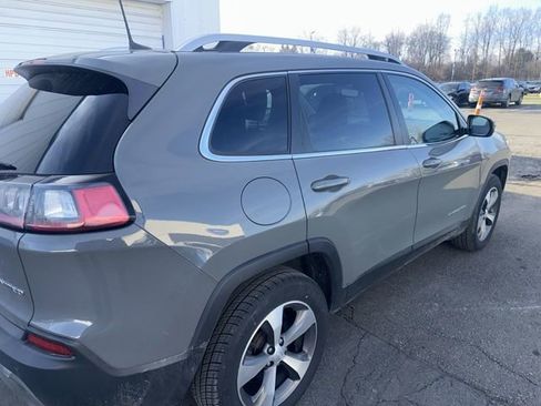 Used 2020 Jeep Cherokee Limited image 7