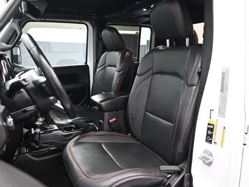 Used 2020 Jeep Gladiator Overland AWD/4WD image 5
