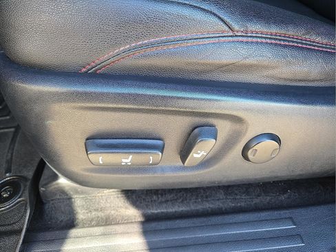 Used 2015 Toyota 4Runner Trail Premium image 13