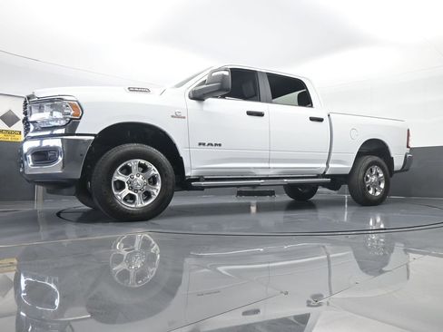 Used 2024 RAM 2500 Big Horn image 61