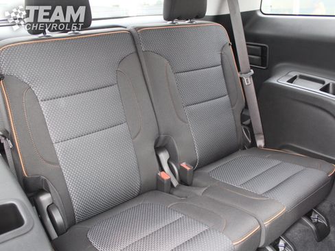 Used 2023 GMC Acadia AT4 AWD/4WD image 27