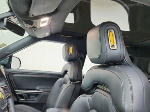 Used 2024 Rivian R1T Adventure image 33