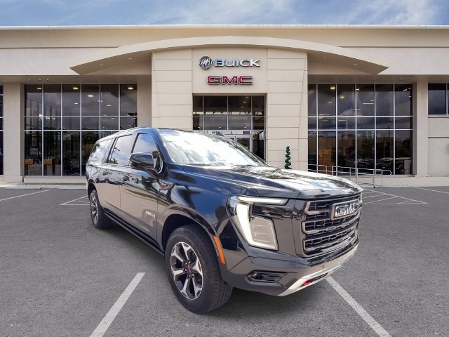 Certified 2025 GMC Yukon XL AT4 Ultimate AWD/4WD image 2
