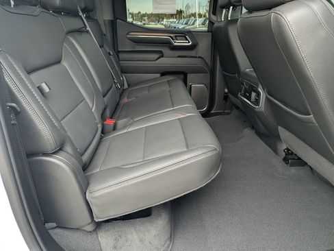 Used 2024 GMC Sierra 1500 Denali w/ Technology Package image 13