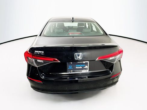 Used 2023 Honda Civic EX image 7