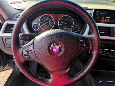 Used 2018 BMW 320i xDrive Sedan image 18