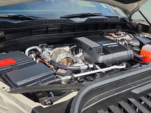 Certified 2026 GMC Sierra 1500 AT4 w/ AT4 Premium Package AWD/4WD image 25
