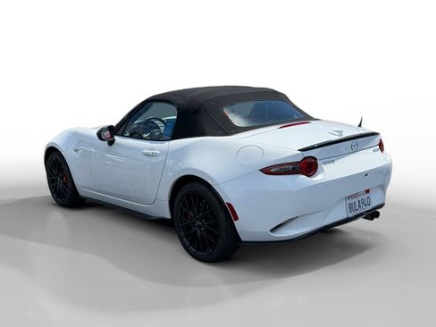 Used 2020 MAZDA MX-5 Miata Club w/ Brembo/BBS Recaro Package image 3