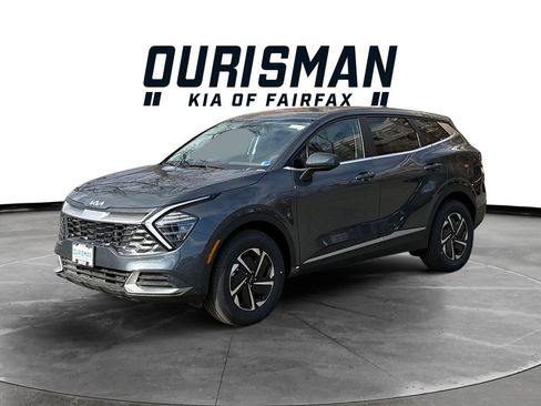 New 2025 Kia Sportage LX image 2