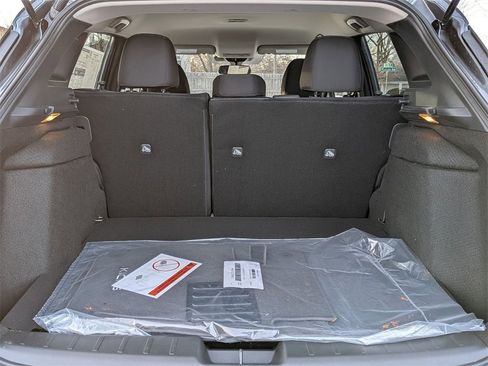 New 2026 Nissan Kicks SV image 18