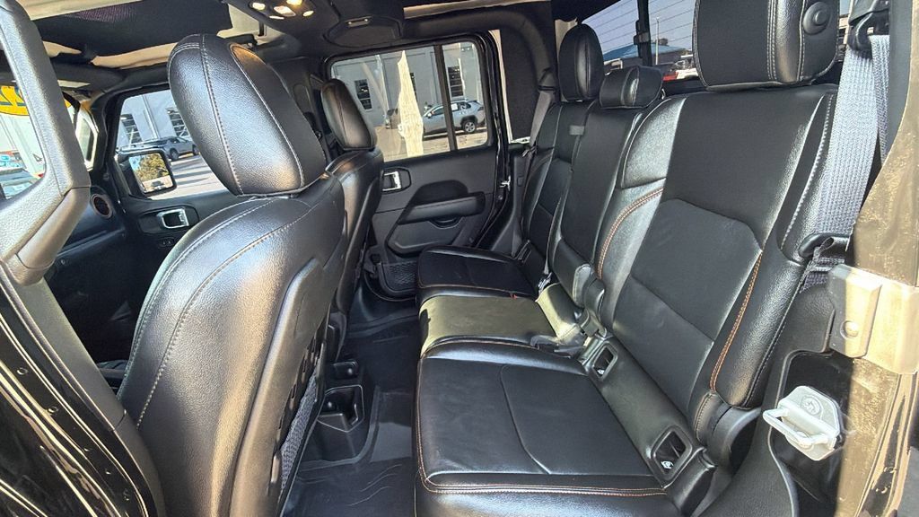 Used 2022 Jeep Gladiator Mojave w/ Trailer Tow Package AWD/4WD image 25