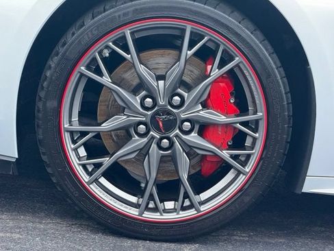 Used 2024 Chevrolet Corvette Stingray Preferred Cpe w/ Z51 Performance Package RWD image 11