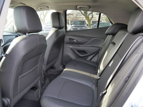 Used 2022 Buick Encore Preferred w/ Safety Package image 13