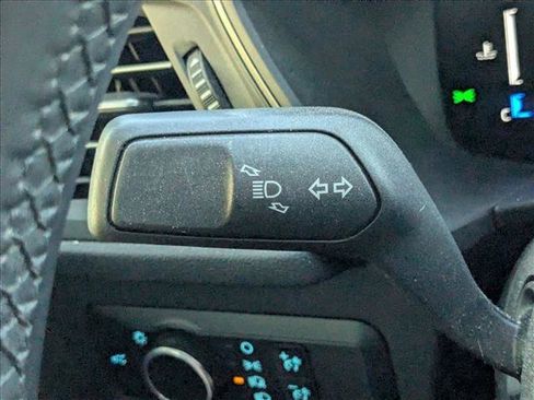 Used 2023 Ford Escape Active w/ Tech Pack #1 FWD image 6