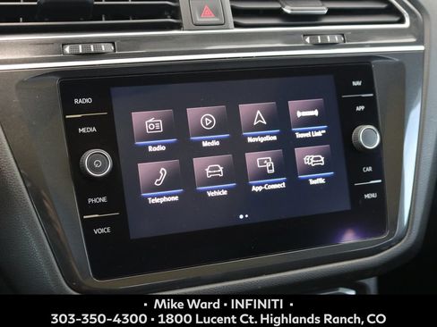 Used 2018 Volkswagen Tiguan SEL AWD/4WD image 8