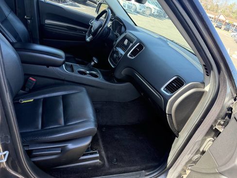 Used 2019 Dodge Durango SXT image 14