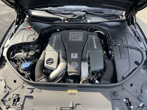 Used 2016 Mercedes-Benz S 63 AMG 4MATIC Coupe image 31