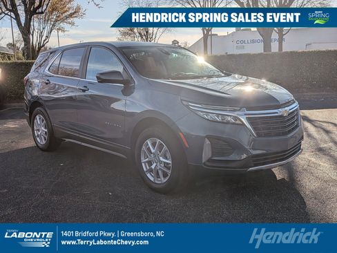 Certified 2024 Chevrolet Equinox LT w/ LPO, Floor Liner Package image 1