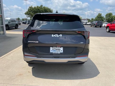 New 2026 Kia Sportage LX AWD/4WD image 6