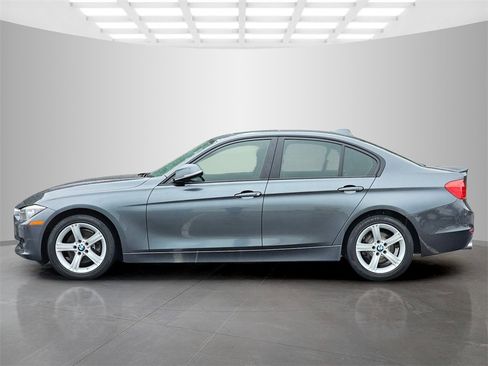 Used 2015 BMW 320i 320i image 3