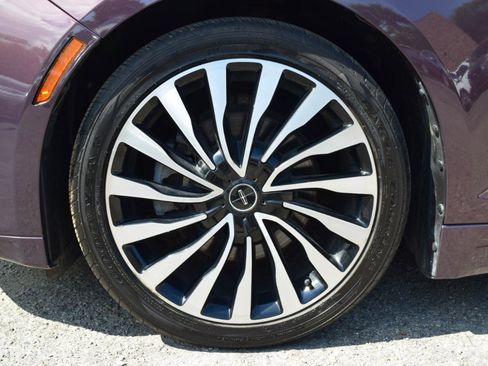 Used 2017 Lincoln MKZ Black Label w/ Climate Package FWD image 17