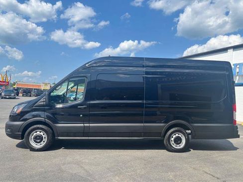 Used 2023 Ford Transit 250 148 High Roof Extended w/ Load Area Protection Package RWD image 3
