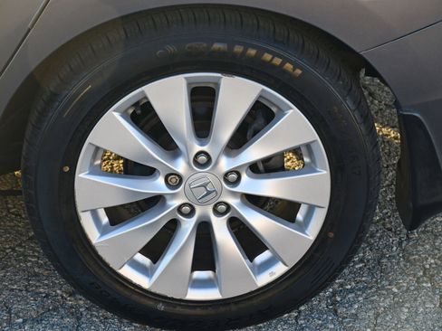 Used 2014 Honda Accord EX image 36