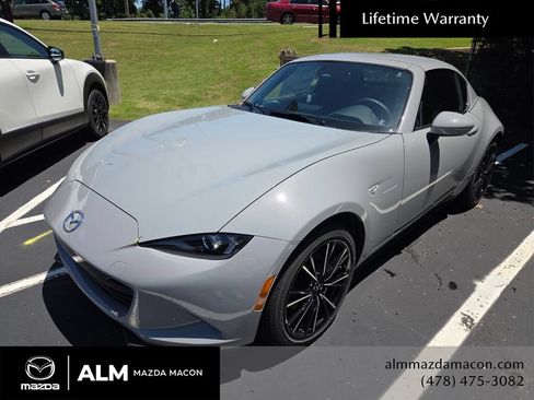 New 2026 MAZDA MX-5 Miata RF Grand Touring RWD image 4