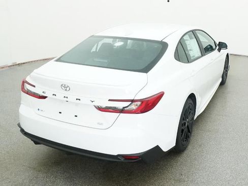 New 2026 Toyota Camry SE image 41