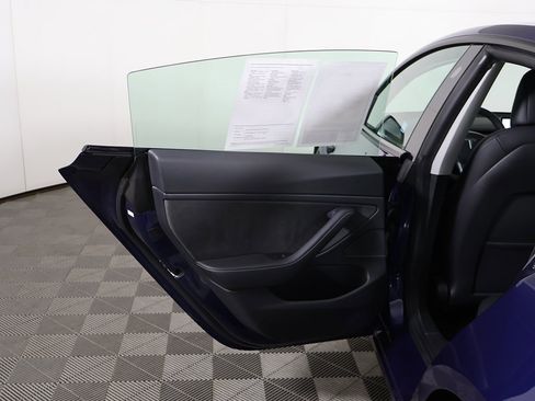 Used 2021 Tesla Model 3 Long Range image 20