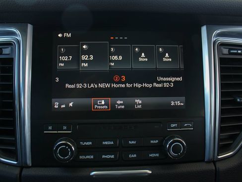 Used 2017 Porsche Macan S AWD/4WD image 37